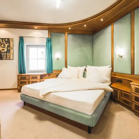Venezia Luxury 아파트 오르띠세이