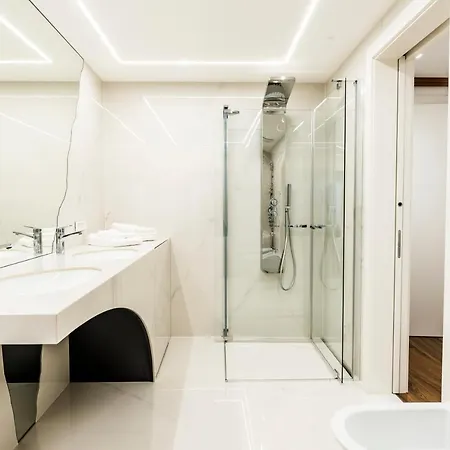 아파트 Venezia Luxury 오르띠세이